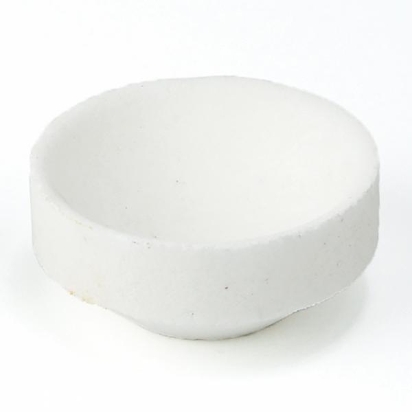 CERAMIC CRUCIBLES: 70
