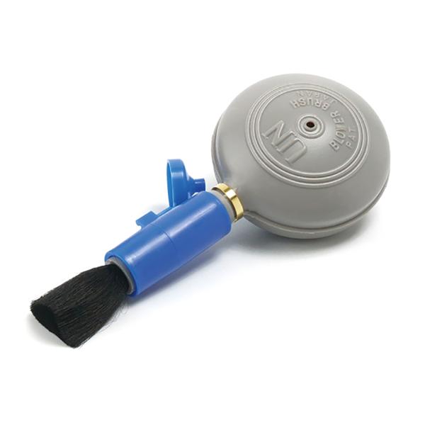 DUST BLOWER BRUSH W/CAP UN-1142